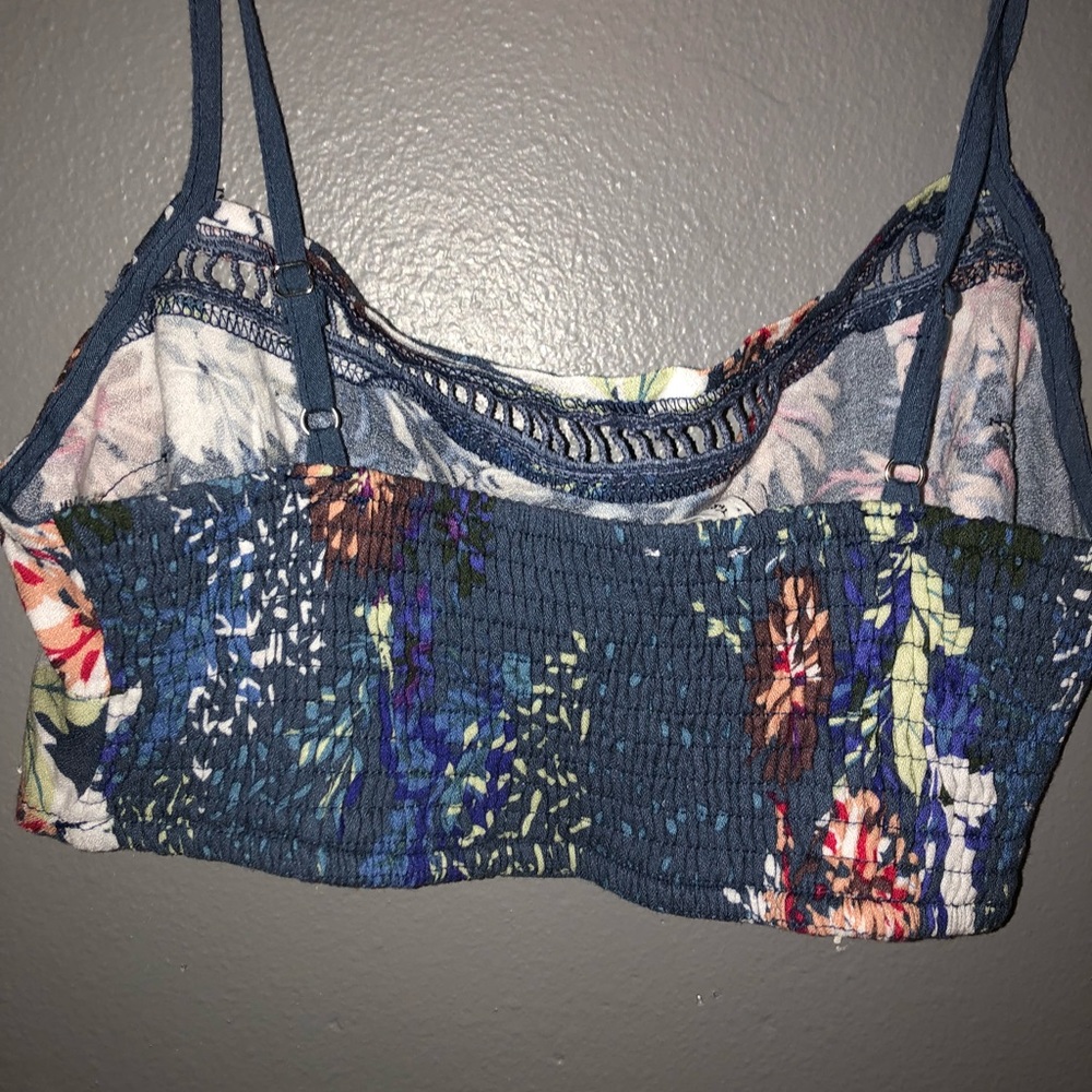 LF Floral crop top - Picture 4 of 5